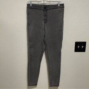 Ashley Mason Light Grey Wash Skinny Pants Size 29